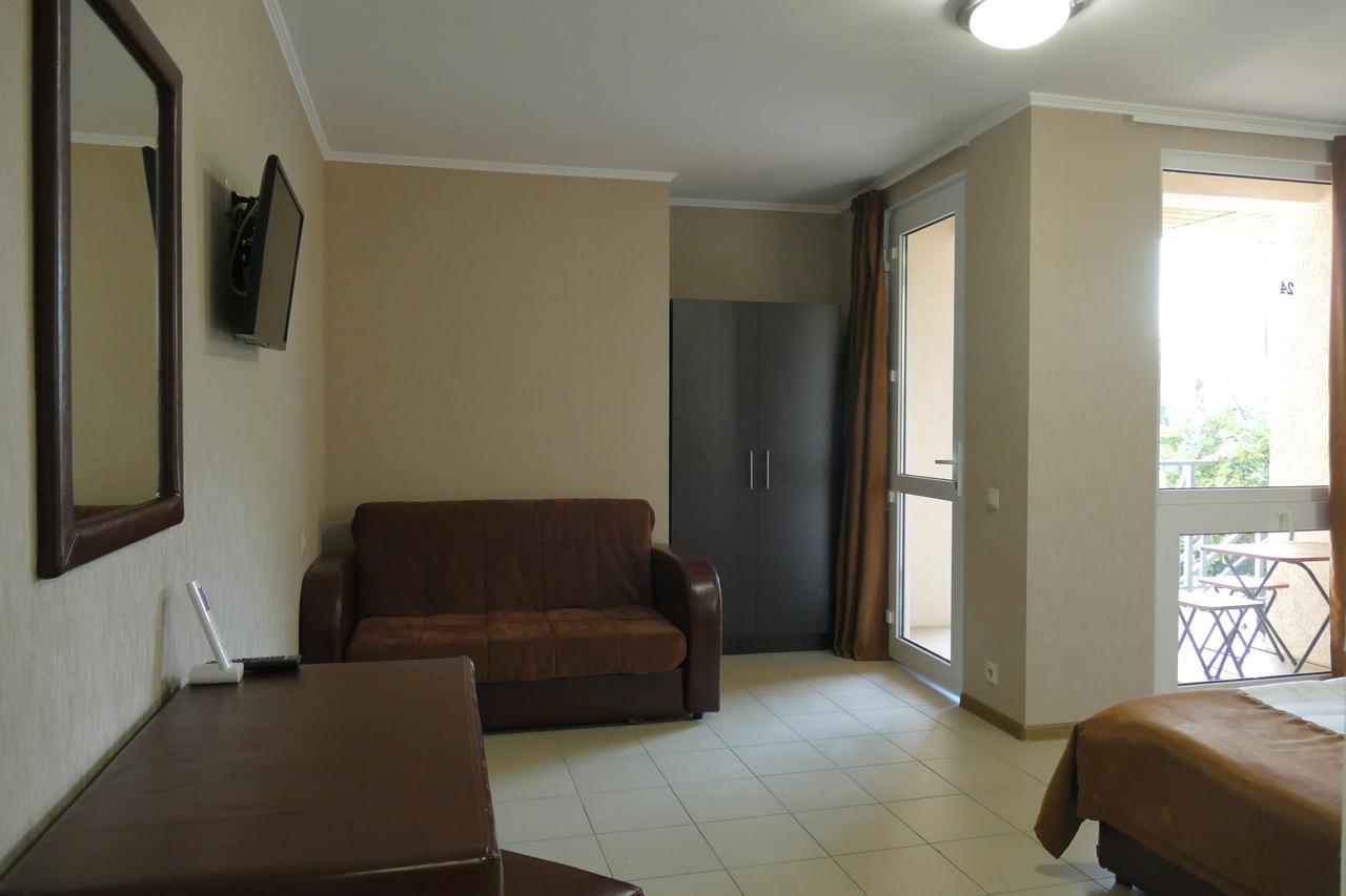 Astoria Comfort Hotel New Athos エクステリア 写真