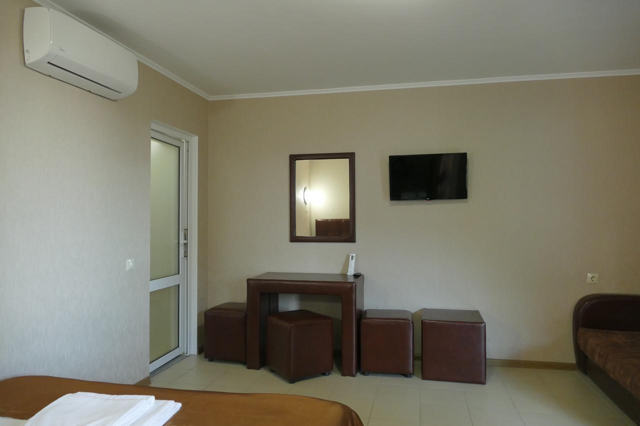 Astoria Comfort Hotel New Athos エクステリア 写真