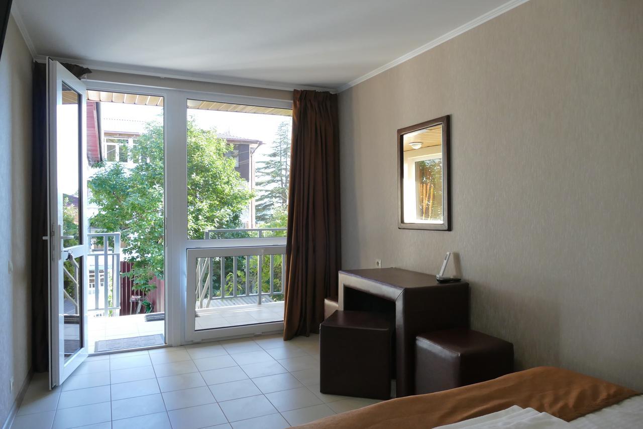 Astoria Comfort Hotel New Athos エクステリア 写真